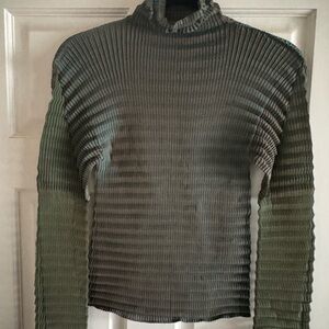 Issey Miyake Olive Ribbed Top
